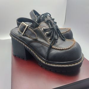 Vintage 90s/Y2K l.e.i. Black Faux Leather Goth Platform Mules Sz 8